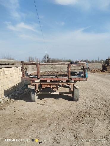 Kənd təssərüfatı avadanlığı: Mavi rəngli kənd təsərrüfatı traktoru - Kabinli konstruksiya: tam — 9