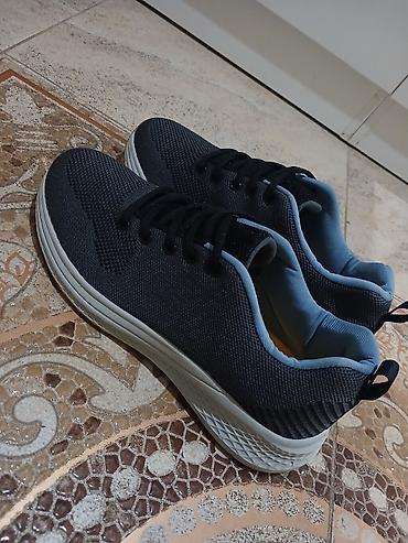 обувь из италии: Мужские кроссовки, 44, Skechers, Новый, цвет - Серый, Самовывоз — 1