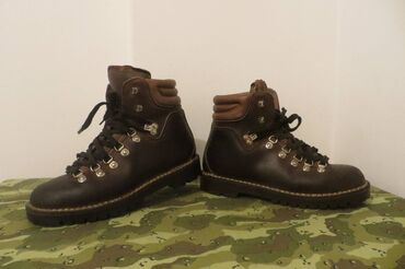 broj cipela 6: Boots, size - 43