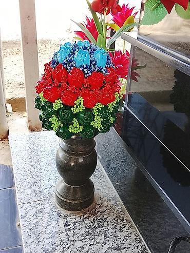 bitki toxumlarinin satisi: Məhsul: Dekorativ süni gül kompozisiyaları Təsvir: - Əl işi dekorativ — 4
