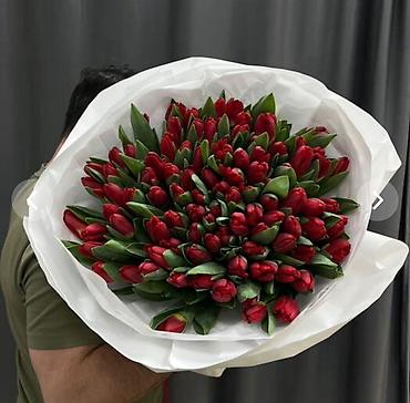 Букеты из живых цветов: - Профессиональная флористическая сборка и гармоничные цветовые — 25