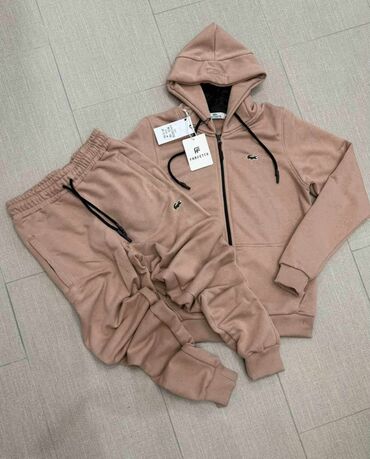 tech fleece beli: Trenerka 
Dostupne 2xl
5000din