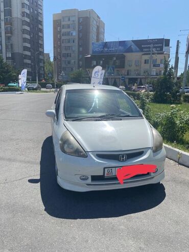 дефлектор фит: Срочно в связи выездом продаю, очень срочно