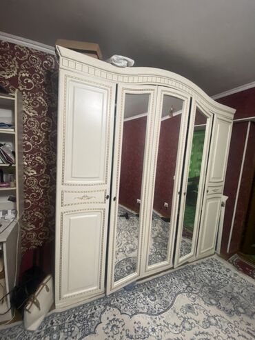 Спальные гарнитуры: Договорная ! Договорная ! Договорная !Классический спальный гарнитур в — 3