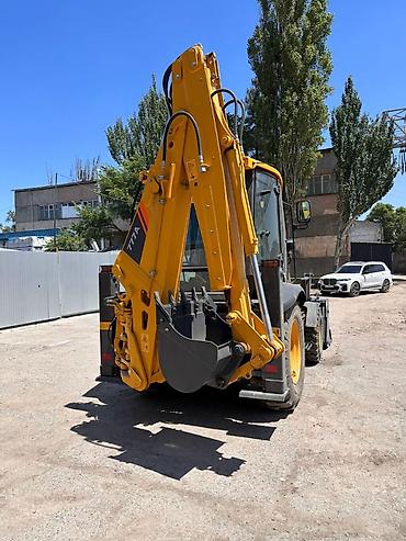 Погрузчики: Погрузчик, LiuGong, 2026 г., Колесный, Фронтальный — 8