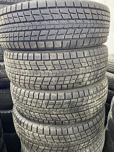 Шиналар 215 / 70 / R 16, Кыш, Колдонулган, Комплект, Жеңил унаалар, Жапония, Dunlop