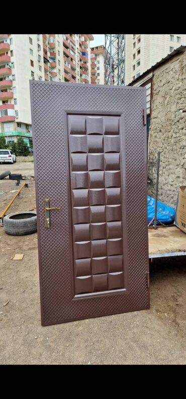 Giriş qapıları: Yeni Giriş qapısı Zəmanətli, Ödənişli quraşdırma, Ödənişli çatdırılma — 21