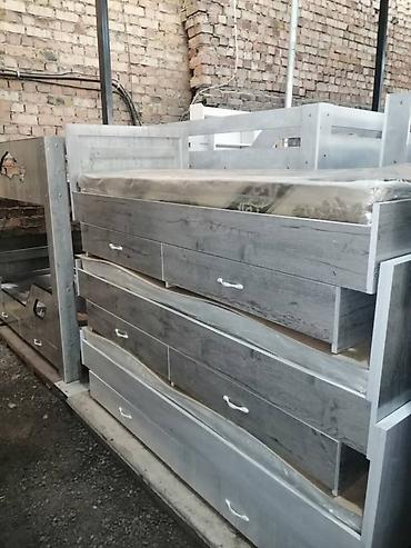 Односпальные кровати: Односпальная кровать, Новый, С ящиком для хранения, длина - 190 см — 7