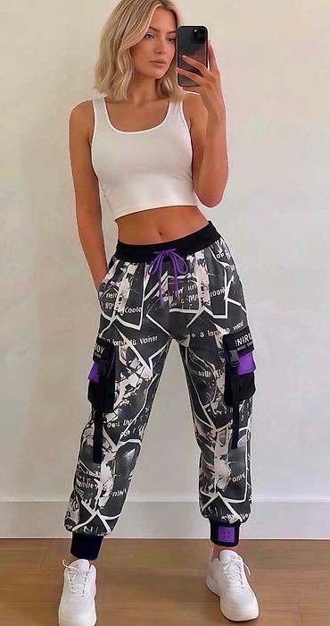 z176 paint code: 08. Dzeparice
S M L
2.400 dinara H — 1