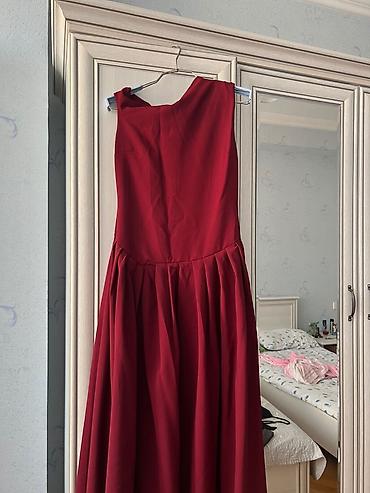 Женская одежда: Qırmızı rəngli elegant qadın donu - Model: Asimmetrik, bir tərəfi — 2