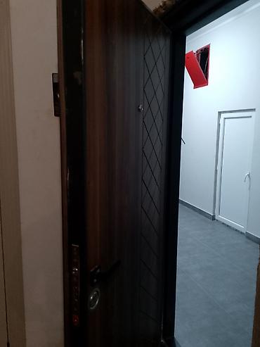Ev və bağ: Dəmir giriş qapısı – taxta teksturalı MDF üzlük - Material: möhkəm — 4
