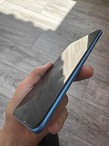 Apple iPhone: IPhone 4, Б/у, < 16 ГБ, Черный, Кабель — 5