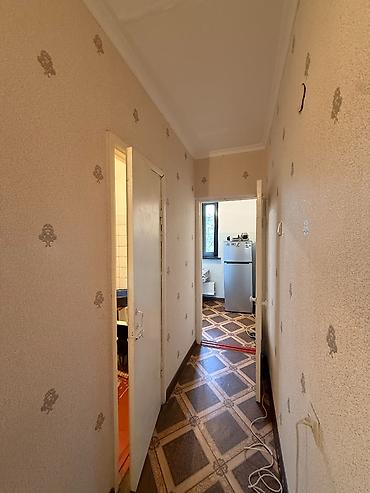 Батирлер: 1 бөлмө, 34 м², Жеке план, 3 кабат, Эски ремонт — 5