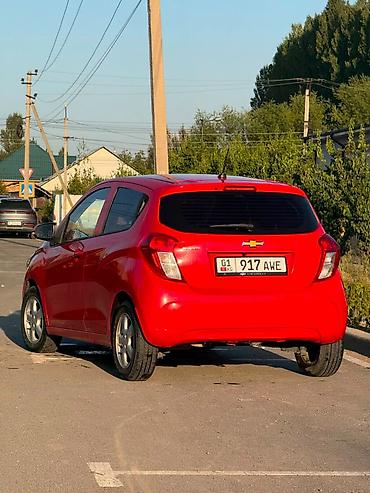 продаю спарк: Chevrolet Spark: 2019 г., 1 л, Вариатор, Бензин, Хэтчбэк — 1