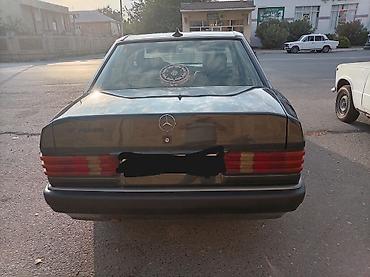 volkswagen polo 1: Mercedes-Benz 190 (W201): 1.8 л | 1991 г. Седан — 2