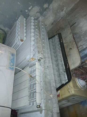 oboy qiymetleri 2020: Radiatorlaryaxşı vəziyətdəqalın ağır matrealdan.qiymət sondur