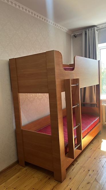 bed: Двухъярусная кровать с матрасами - Компактная модель на 2 спальных — 1
