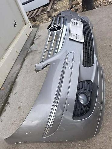 auto maglenke: PREDNJI BRANIK BOJA-SIVA ZA MERCEDES BENZ A 180 OD 2004. DO 2012. GOD — 1