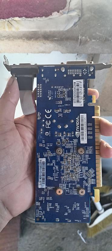 realme gt: PCI-E videokartalar satılır. 1) **NVIDIA Quadro FX 580** - — 8