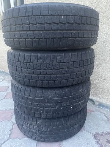 Шины: Шины 215 / 55 / R 17, Зима, Б/у, Комплект, Легковые, Япония, Dunlop