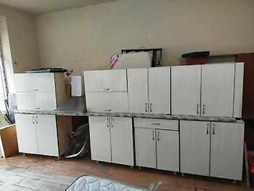 Ela veziyyetde Metbex mebeli 3.85 sm 530 azn uzerinde qaz asperator