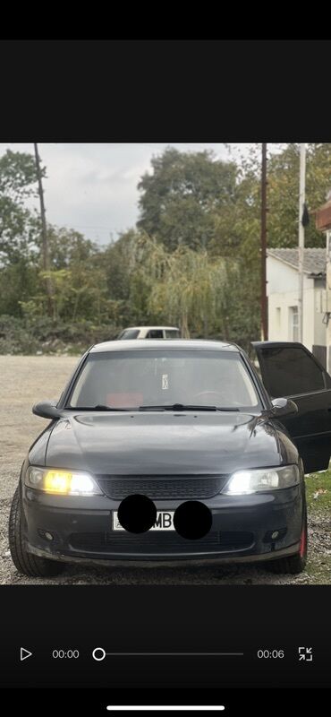 Opel: Opel Vectra: 1.8 l | 2000 il Sedan — 8