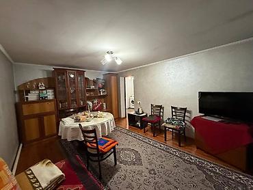 Продажа коттеджей и домов: Продается мансардный дом 140 м², фактически 4,2 соток, а по документам — 9
