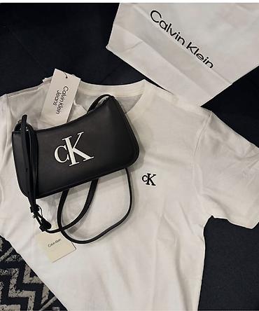 calvin: Calvin Klein dəst - Ağ rəngli Calvin Klein T‑shirt: sinə hissəsində — 1