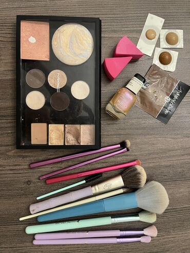 Üz makiyajı: Kirşan, Nars, İşlənmiş, Ünvandan götürmə — 1