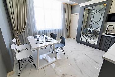 Долгосрочная аренда квартир: 3 комнаты, Собственник, Без подселения, С мебелью полностью — 4