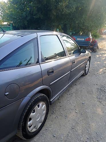 оранжевая соната: Opel Vectra: 2002 г., 1.8 л, Автомат, Бензин, Седан — 1