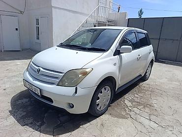 хетчбек: Toyota Ist: 2003 г., 1.3 л, Автомат, Бензин, Хэтчбэк — 5