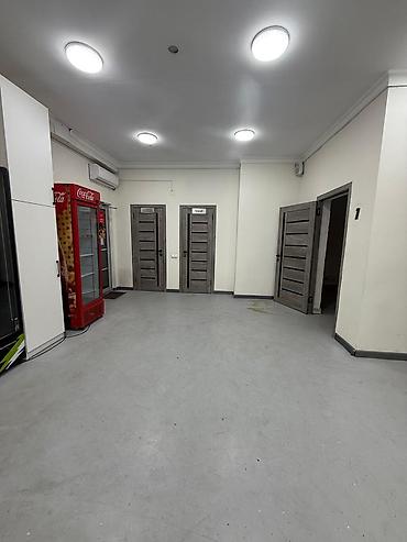 Продажа коммерческой недвижимости: Продажа офисов 241 м², С ремонтом, Административное здание, 2 этаж — 6