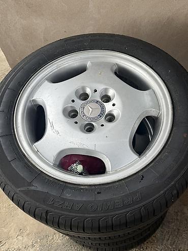 Mercedes-Benz orijinal dizayna uyğun 5 deşikli yüngül lehimli disklər lalafo.az -da Mercedes-Benz orijinal dizayna uyğun 5 deşikli yüngül lehimli disklər