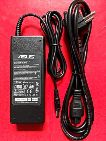 ноутбуке: ASUS - AC Adapter INPUT: 100-240V ~ 50-60Hz OUTPUT: 19V ⎓ 4,74A Тип