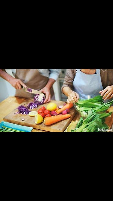 otel xadime: Restoranlarda toy evlerinde huzur yerlerinde gündəlik aşbaz kimi — 1