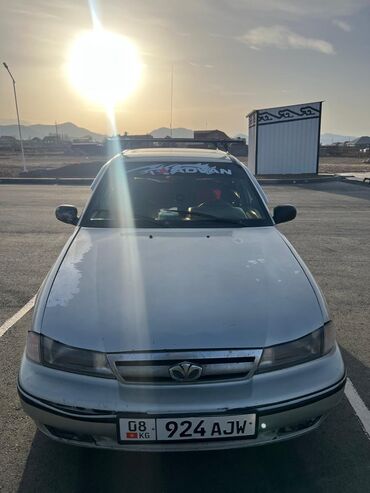 нехсия ош: Daewoo Nexia: 2007 г., 1.5 л, Механика, Бензин, Седан