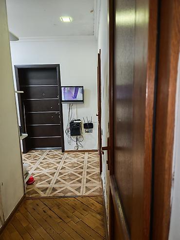 zigda bina evləri: Bakıxanov qəs., 3 otaqlı, Yeni tikili, 90 kv. m — 9
