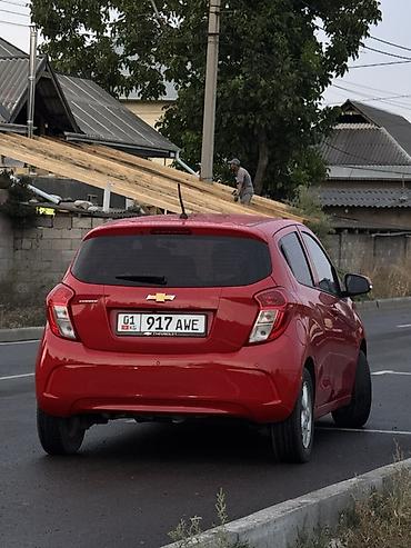 бус сапрк: Chevrolet Spark: 2019 г., 1 л, Автомат, Бензин, Хэтчбэк — 4