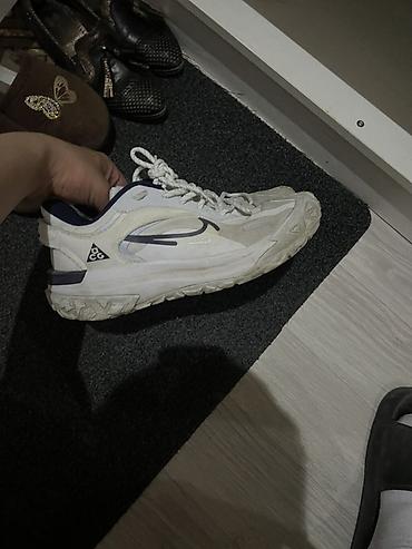 брелок нож: Кроссовки Nike ACG - Легкая треккинговая модель с массивной подошвой — 1
