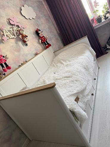 Uşaq/yeniyetmə otağı üçün çoxfunksiyalı tək nəfərlik divan-çarpayı lalafo.az -da Uşaq/yeniyetmə otağı üçün çoxfunksiyalı tək nəfərlik divan-çarpayı