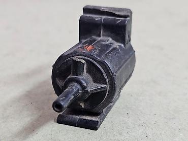 Другие детали для мотора: Клапан электромагнитный Mazda. Оригинал б/у, из Германии. !!!ВНИМАНИЕ — 9