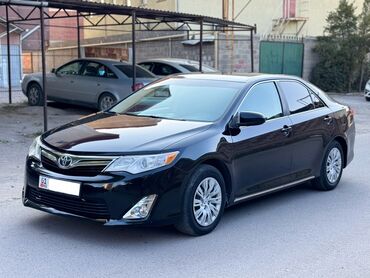 срочно продается машина: Toyota Camry: 2014 г., 2.5 л, Типтроник, Бензин, Седан