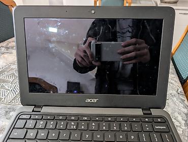 Acer: Acer Chromebook C732 – više komada Prodajem Acer Chromebook C732 — 2