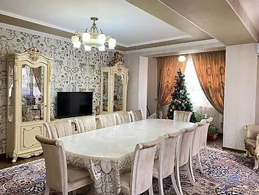 office table: 🏡 Продается 3-комнатная элитная квартира в г. Ош! 📍 Адрес: г. Ош — 2
