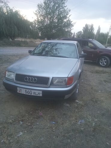 набор ключей в чемодане цена: Audi 100: 1993 г., 2 л, Механика, Бензин, Седан