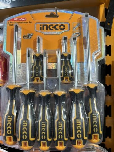 Дрели: Набор отвёрток Ingco из 8 предметов с рукоятками чёрного цвета и