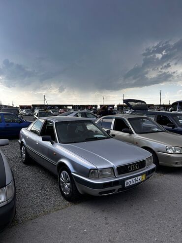 Audi: Audi 80: 1992 г., 2 л, Механика, Бензин, Седан