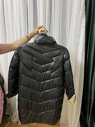 Kurtkalar: Balonka kurtka qadın🏷️ M bədən Türkiyədən alınıb, çox az geyinilib — 2