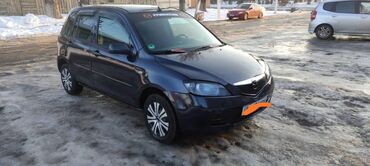 Mazda: Mazda Demio: 2004 г., 1.3 л, Механика, Бензин, Хэтчбэк — 1